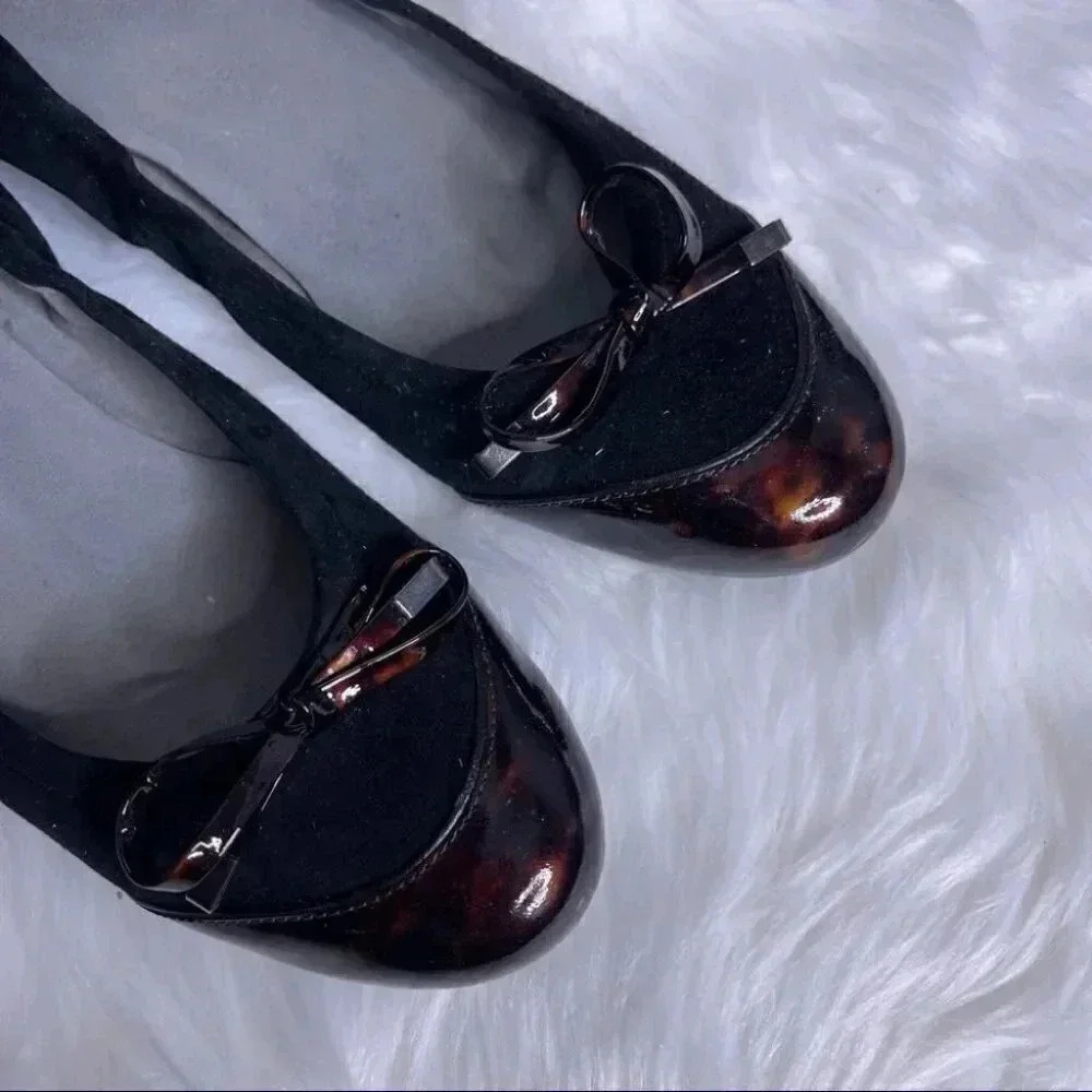 Stuart Weitzman Black Suede Ballet Flats with Brown Patent Toe - Picture 8 of 8
